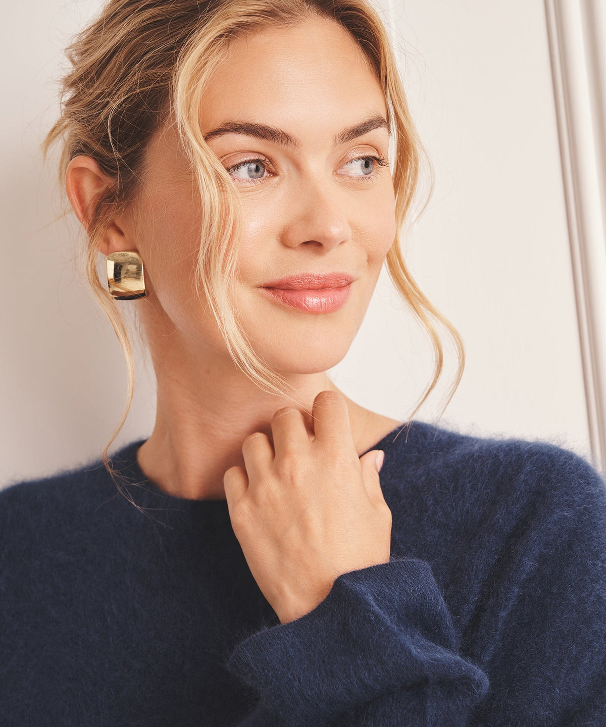 Brushed Luxe Cashmere Crewneck Sweater