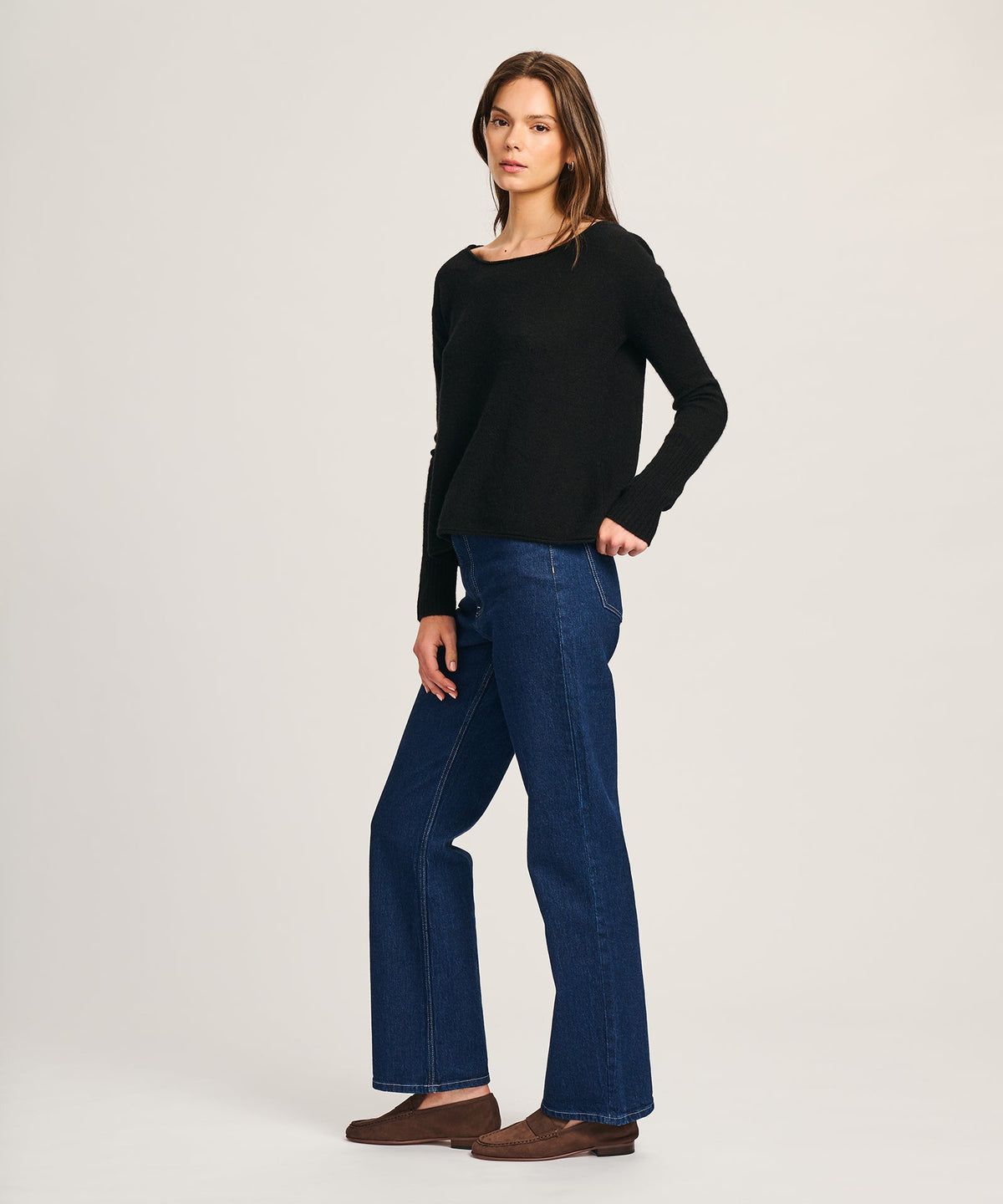 Lightweight Cashmere Boatneck Sweater