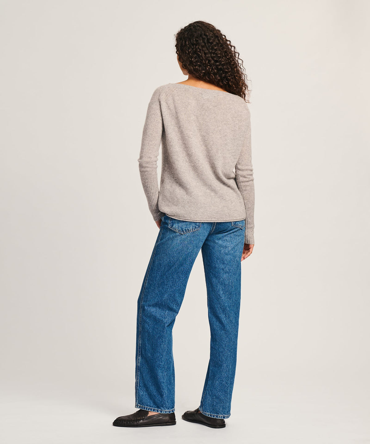 Lightweight Cashmere Boatneck Sweater