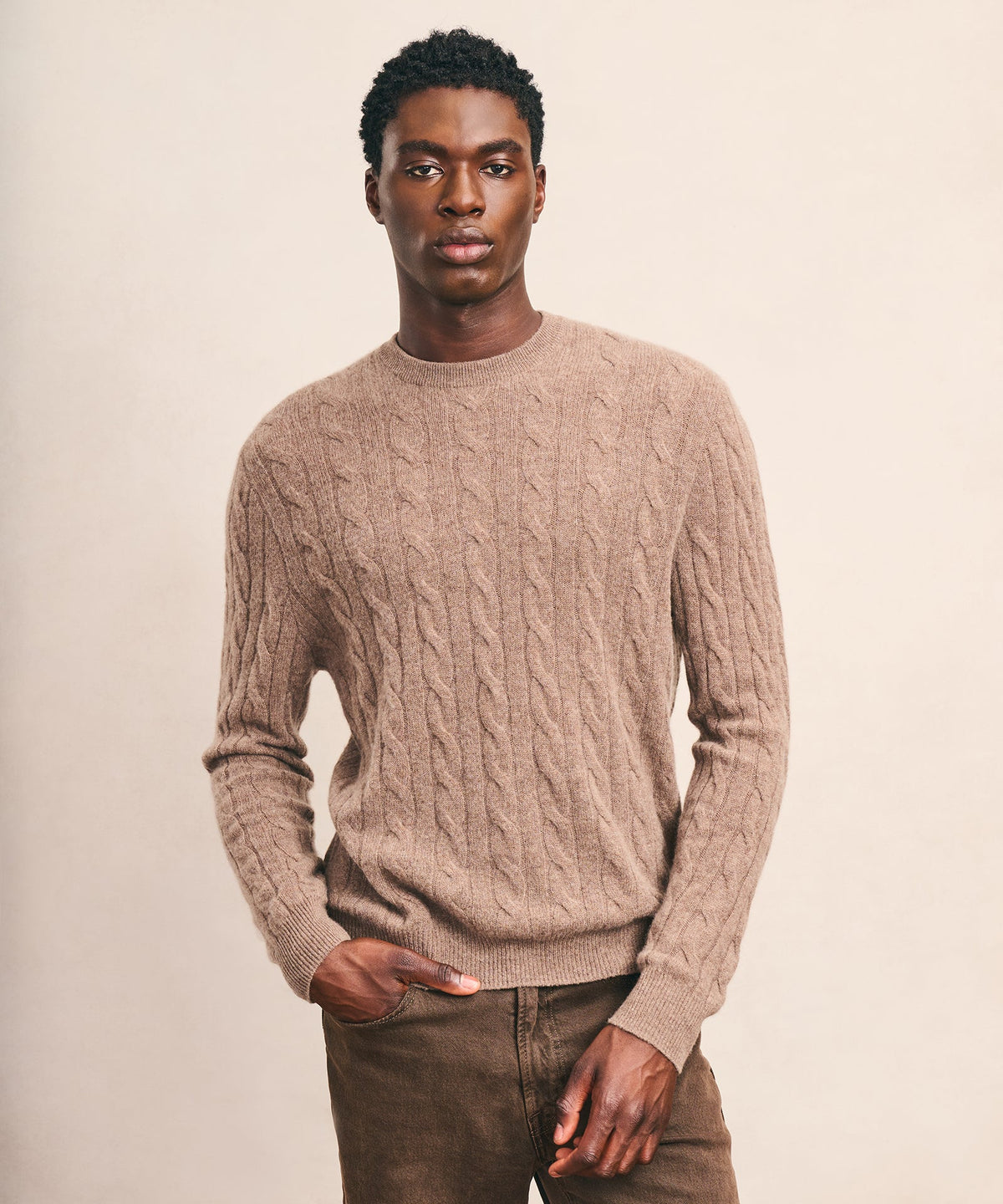 Lightweight Cashmere Cable Crewneck Sweater