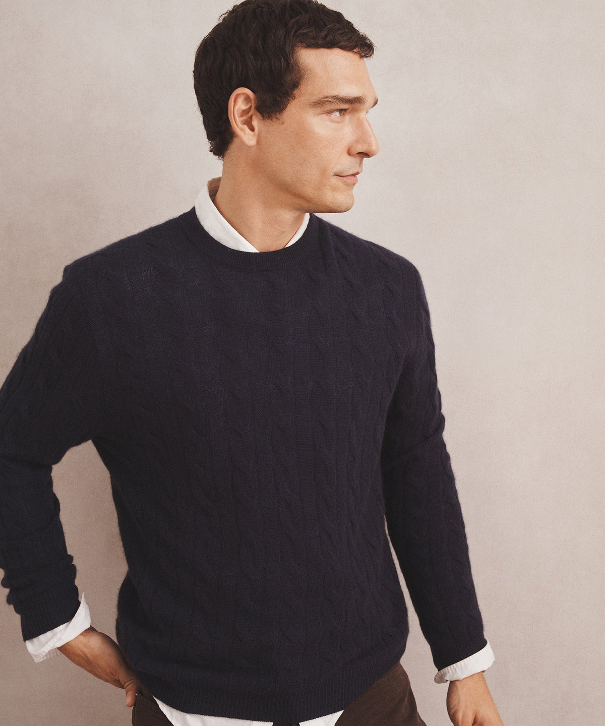 Lightweight Cashmere Cable Crewneck Sweater