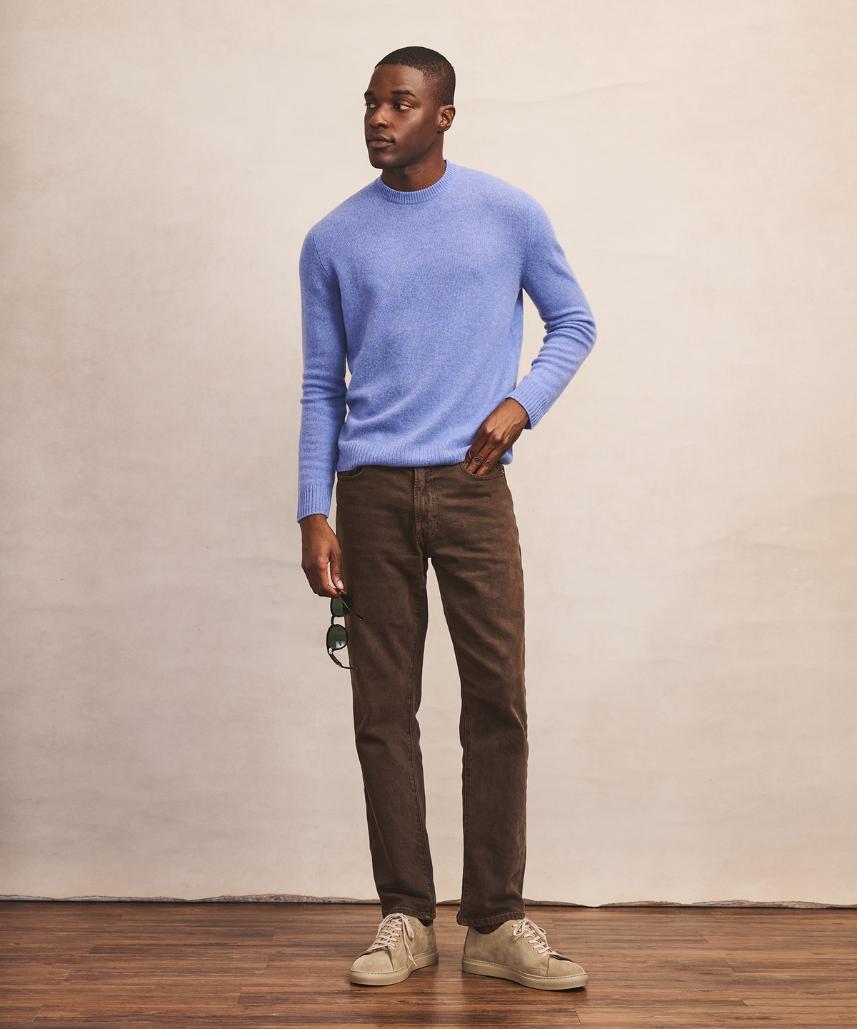 Lightweight Cashmere Crewneck Sweater