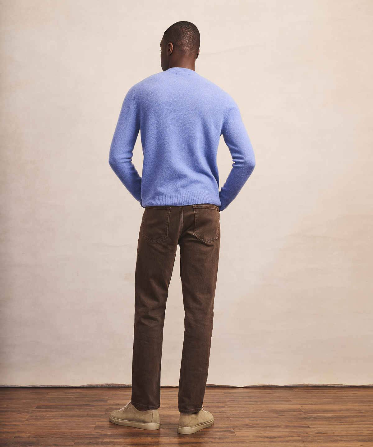 Lightweight Cashmere Crewneck Sweater