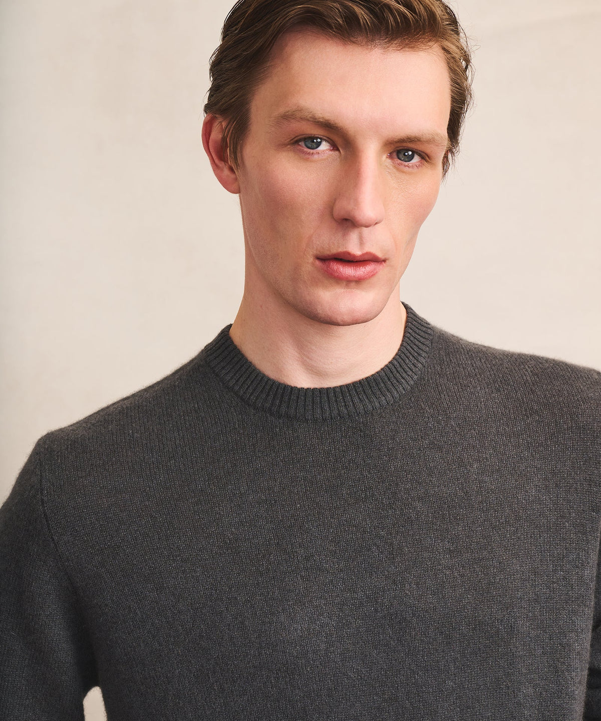 Lightweight Cashmere Crewneck Sweater