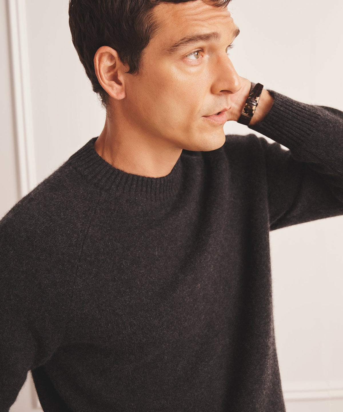 Luxe Cashmere Raglan Crewneck