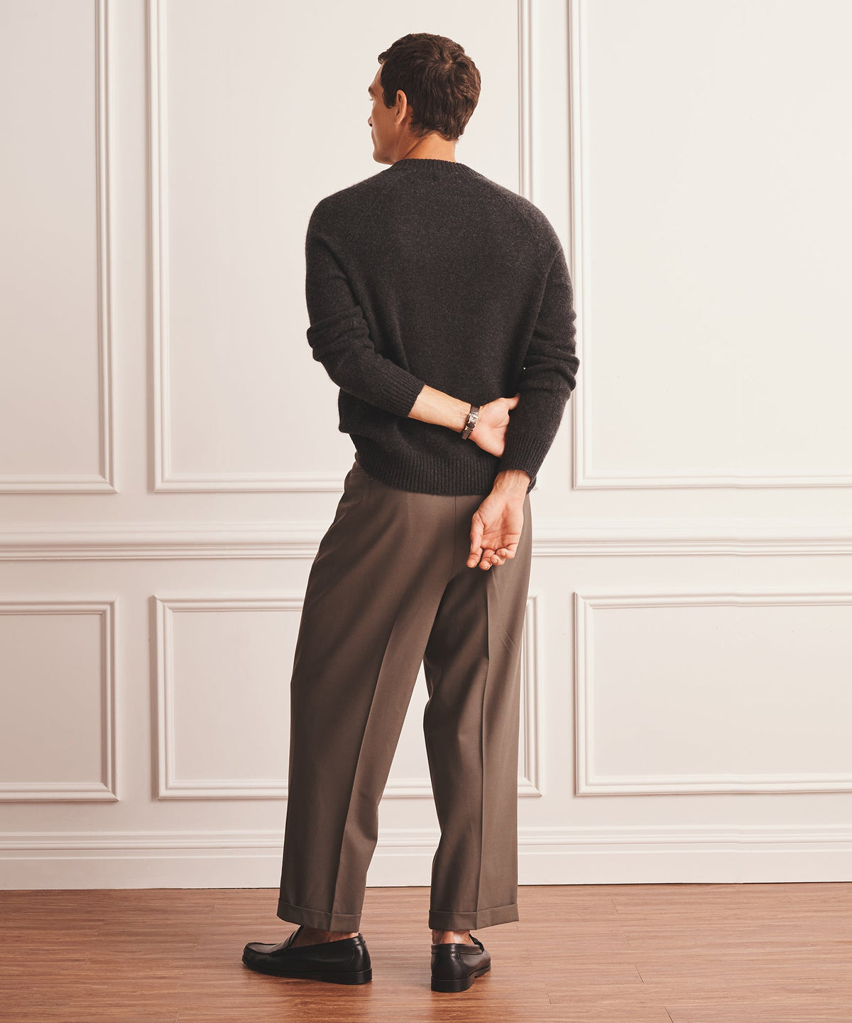 Luxe Cashmere Raglan Crewneck