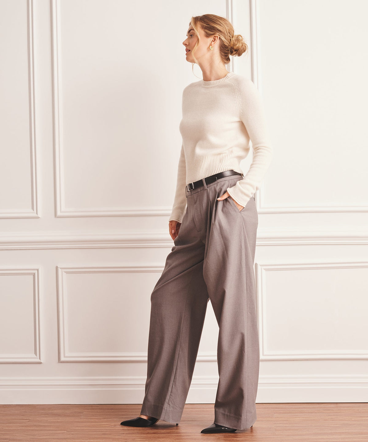 Saddle Cashmere Crewneck Sweater