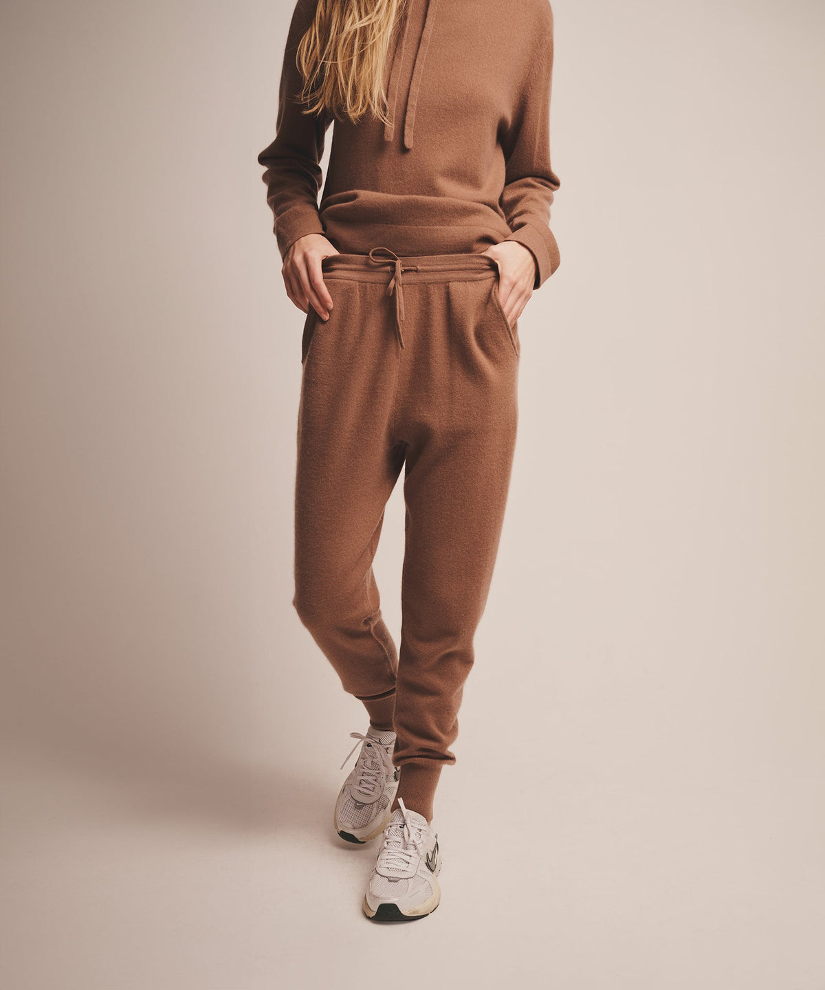 Signature Cashmere Jogger