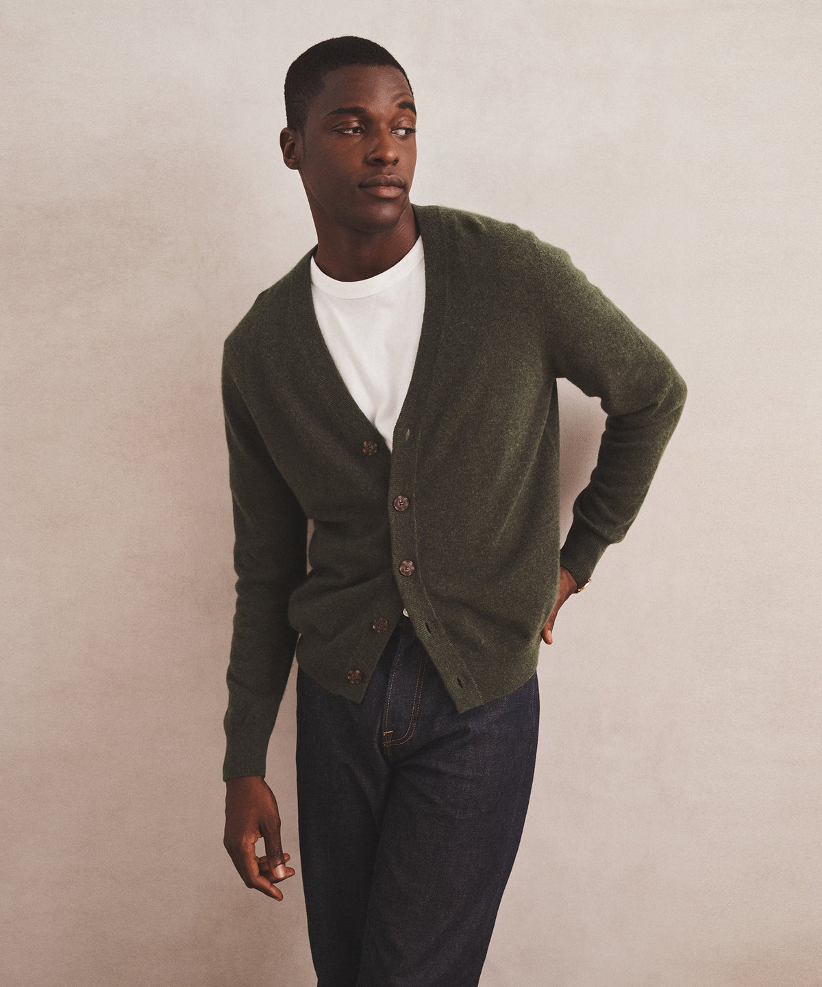 Signature Cashmere Classic Cardigan