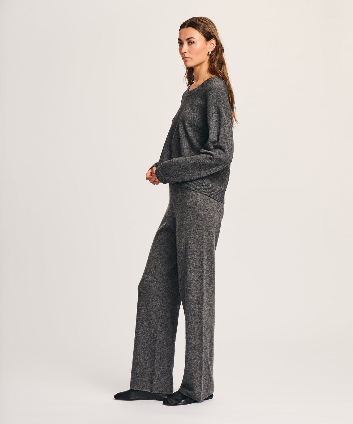 Signature Cashmere Straight Leg Pant