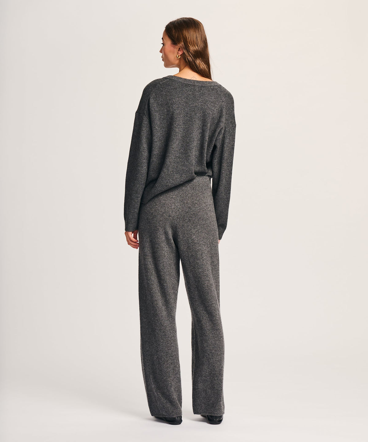 Signature Cashmere Straight Leg Pant