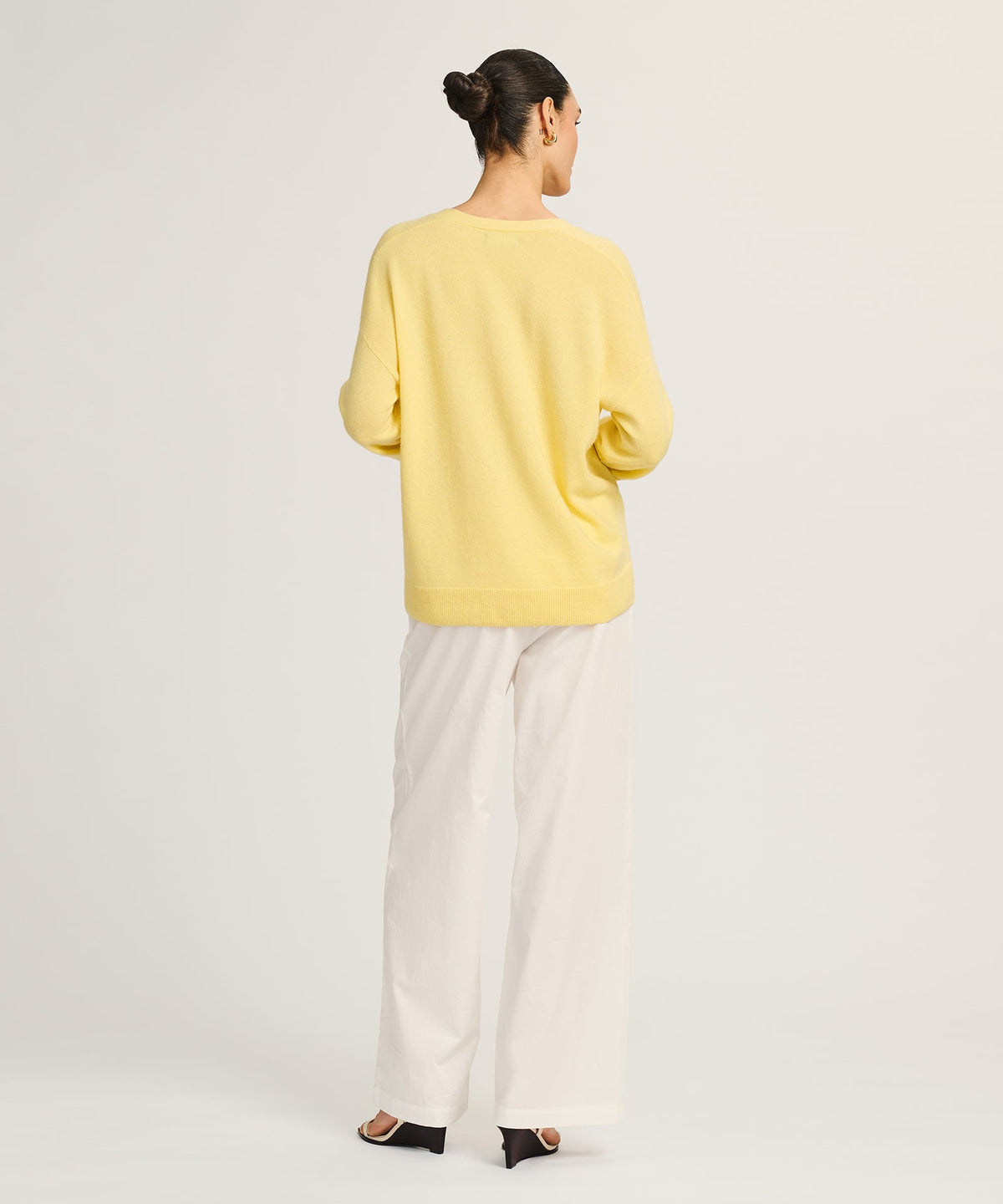 Signature Cashmere Boxy Cardigan