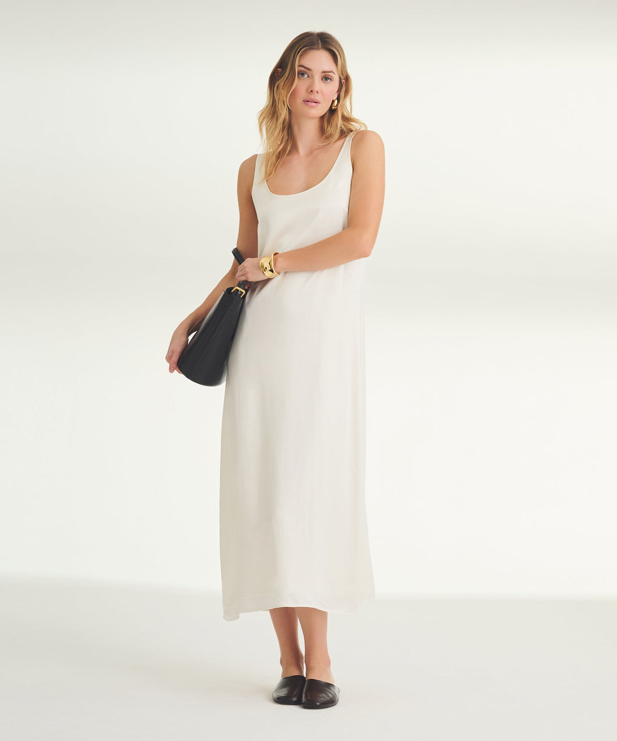 The Weightless Dress