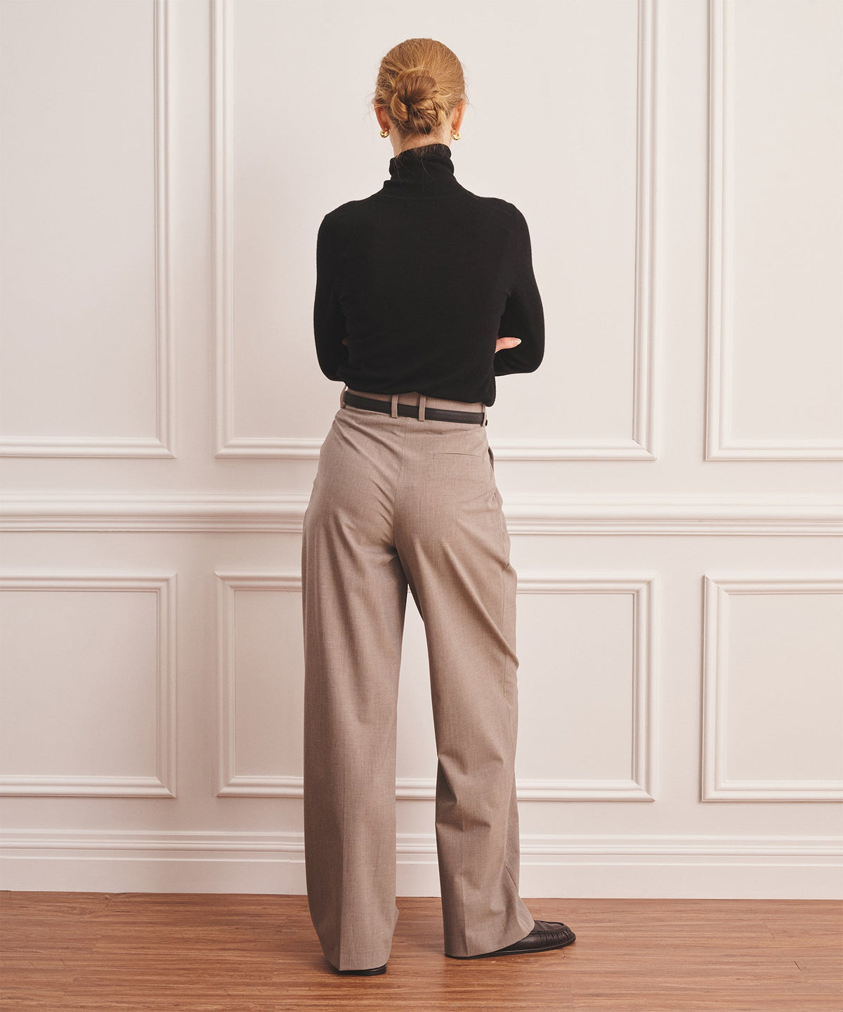 Super Fine Cashmere Classic Turtleneck Sweater