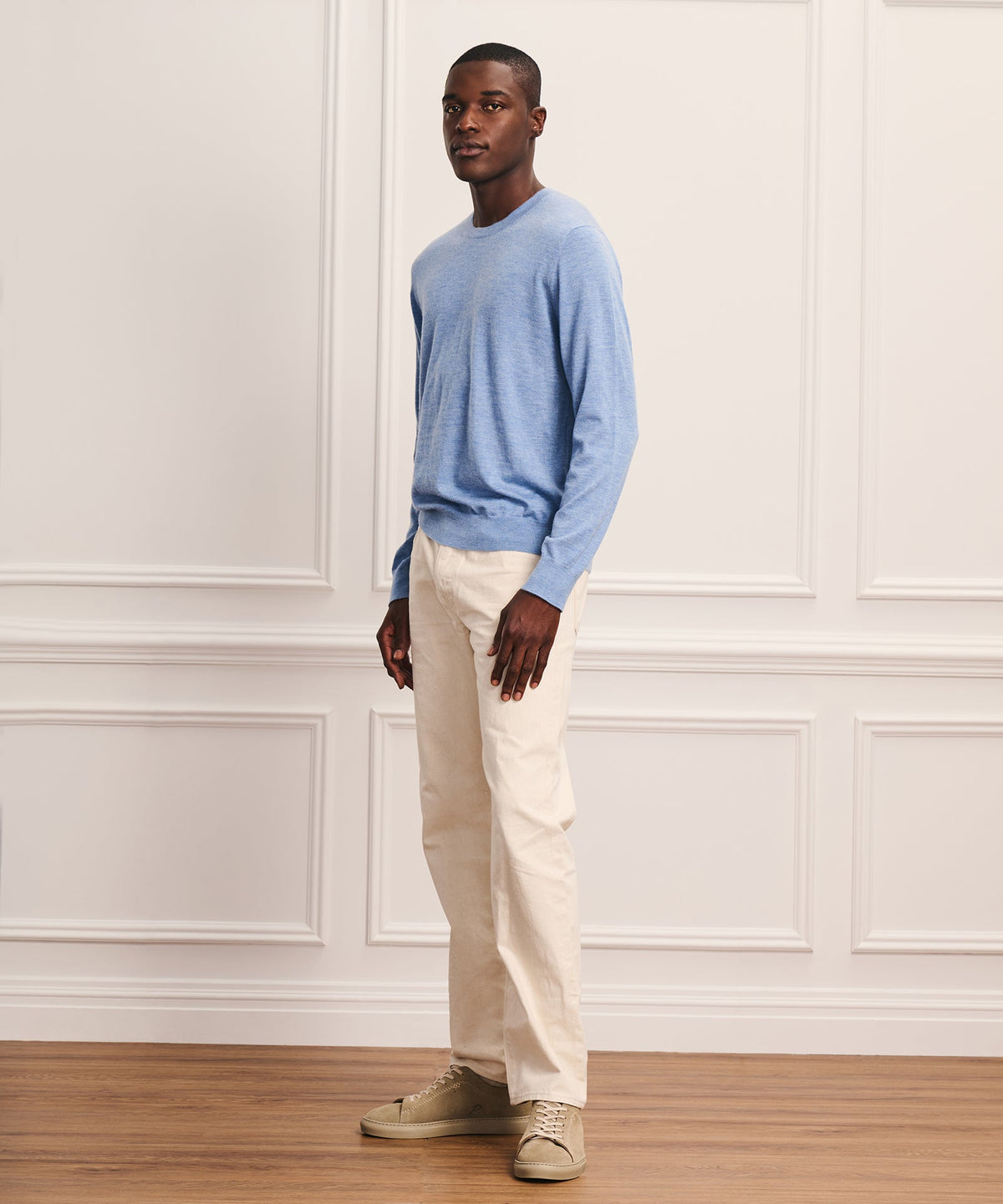 Super Fine Cashmere Long Sleeve Crewneck