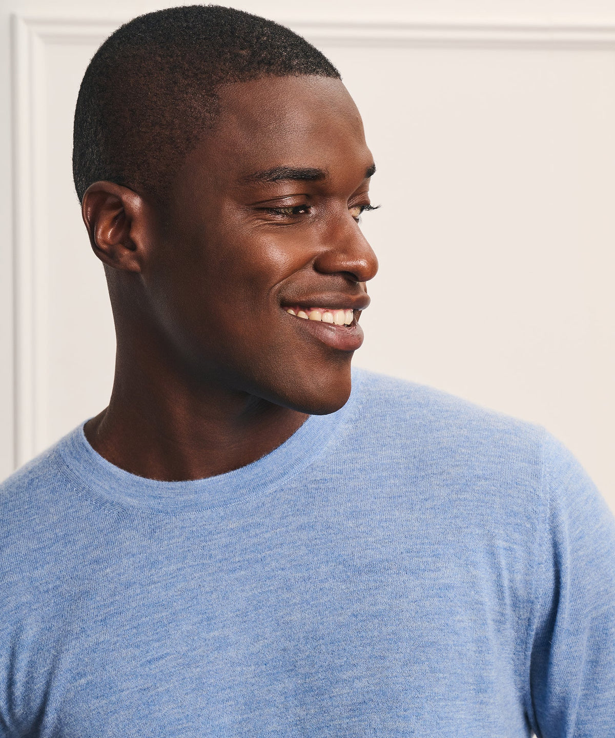 Super Fine Cashmere Long Sleeve Crewneck