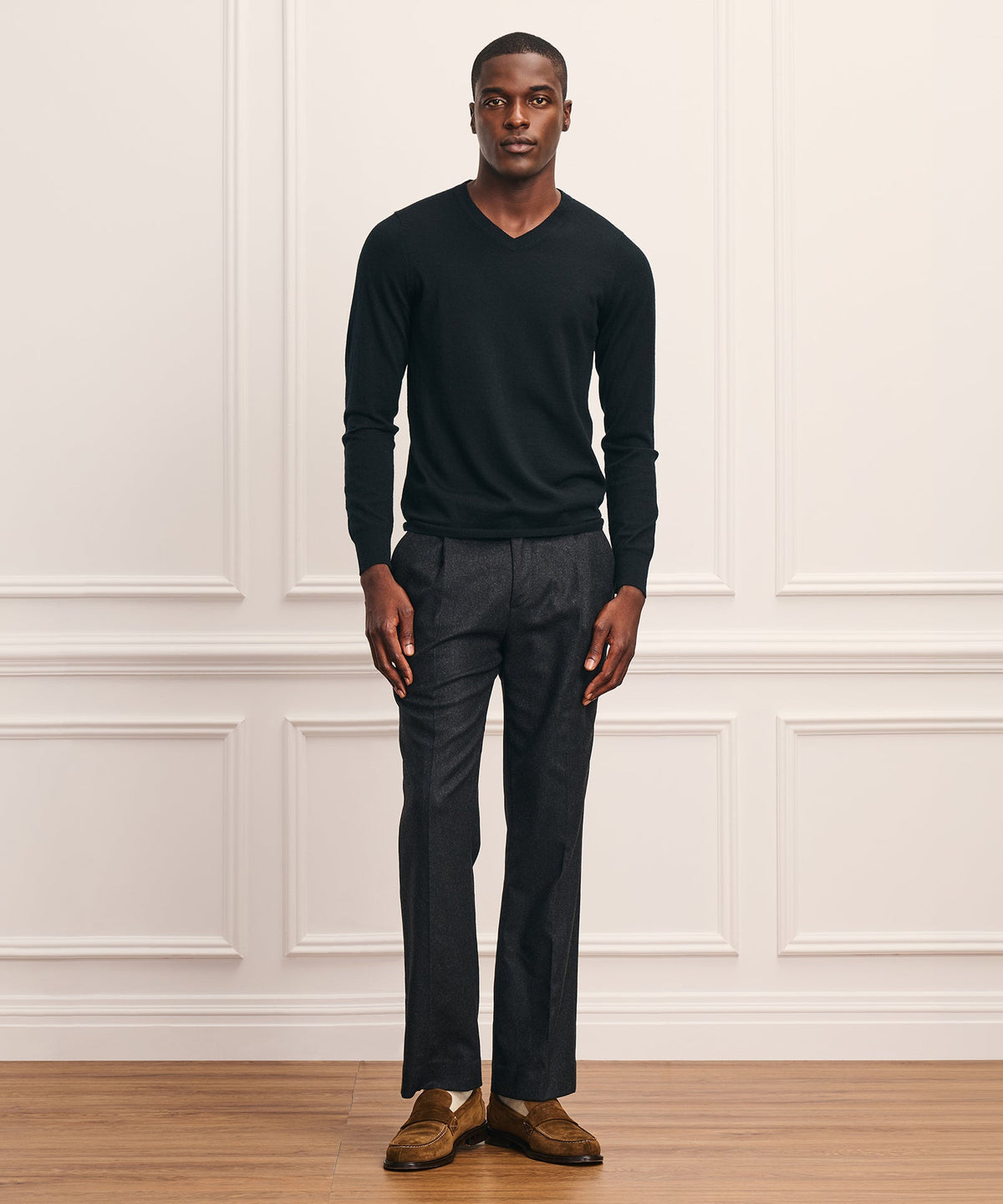 Super Fine Cashmere Long Sleeve V-Neck