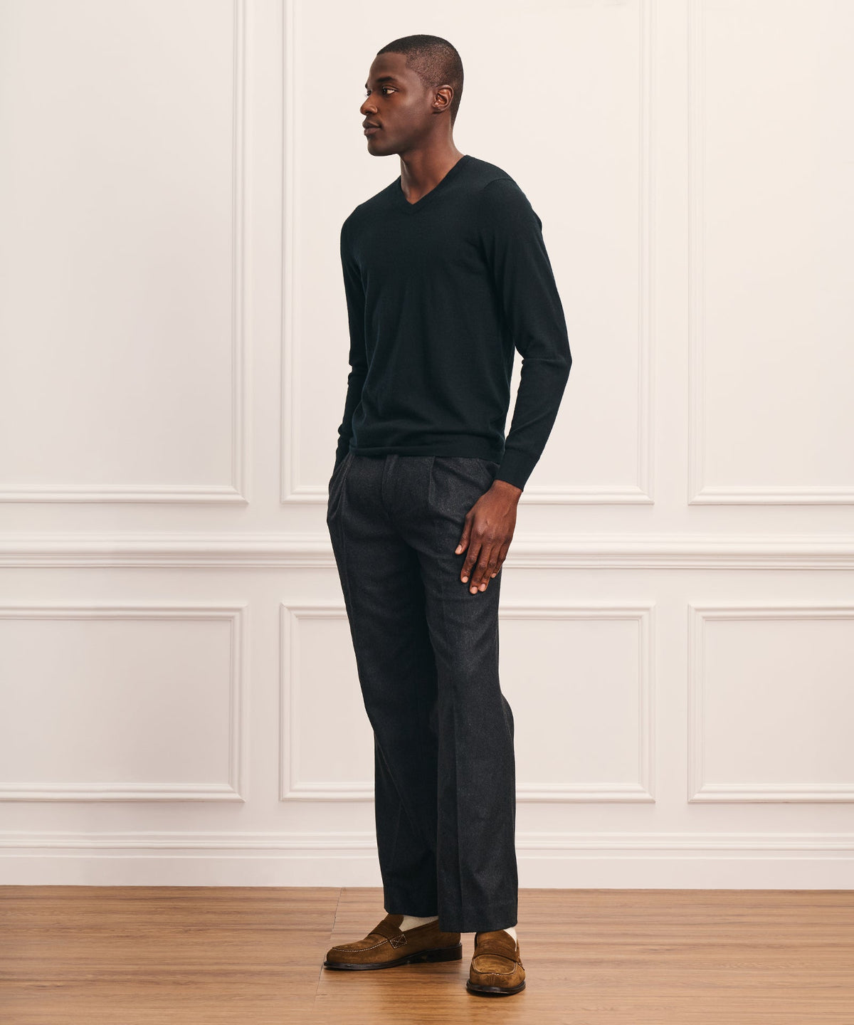 Super Fine Cashmere Long Sleeve V-Neck