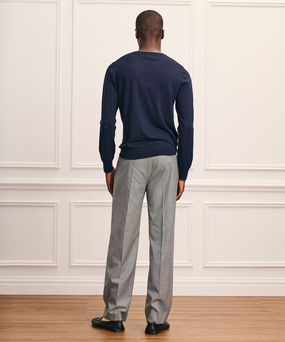 Super Fine Cashmere Long Sleeve V-Neck