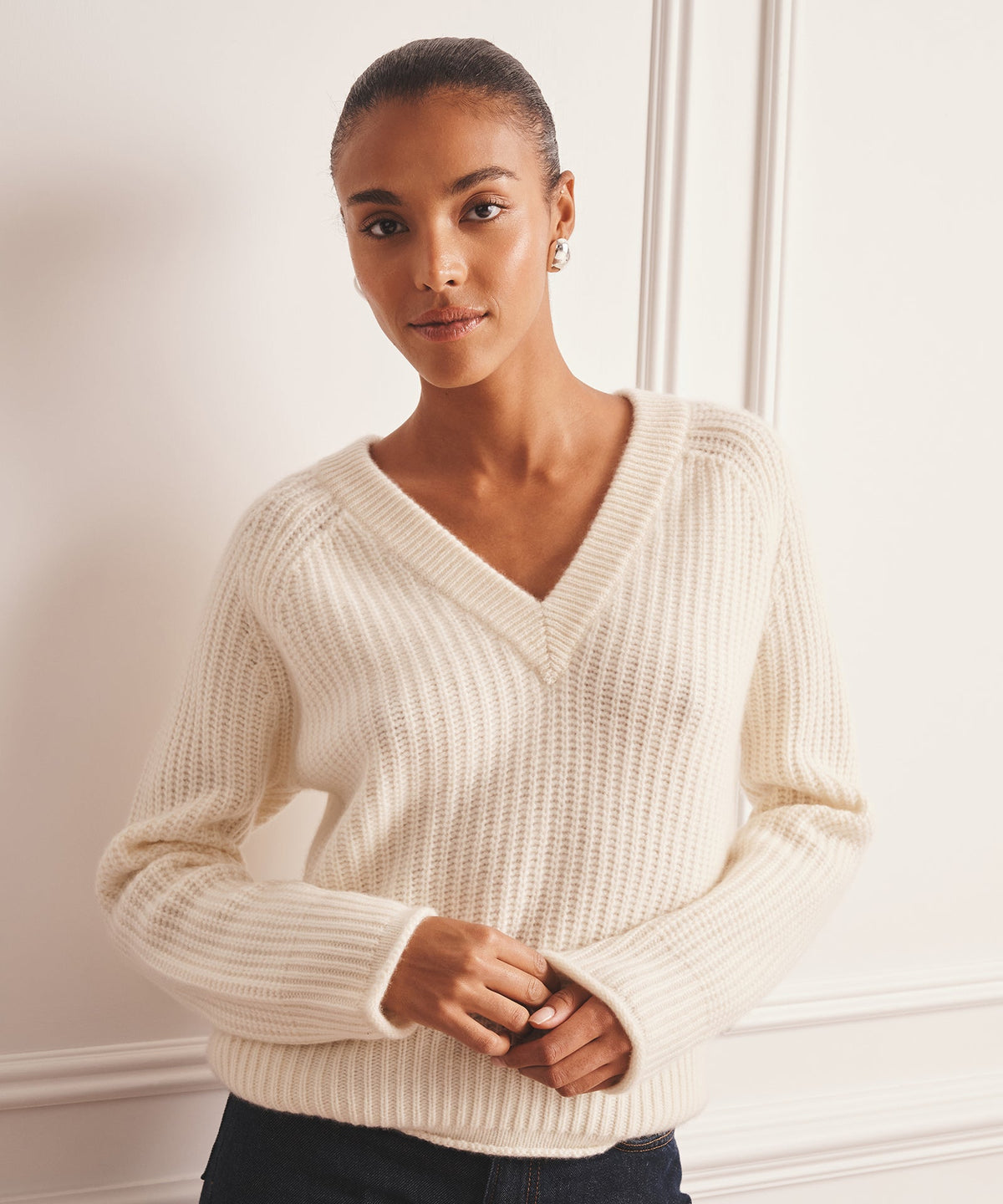 Luxe Cashmere Fisherman V-Neck Sweater