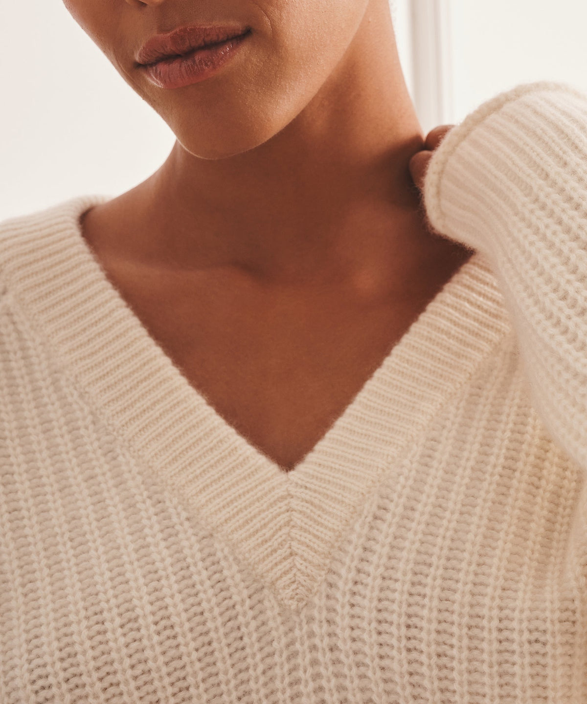 Luxe Cashmere Fisherman V-Neck Sweater