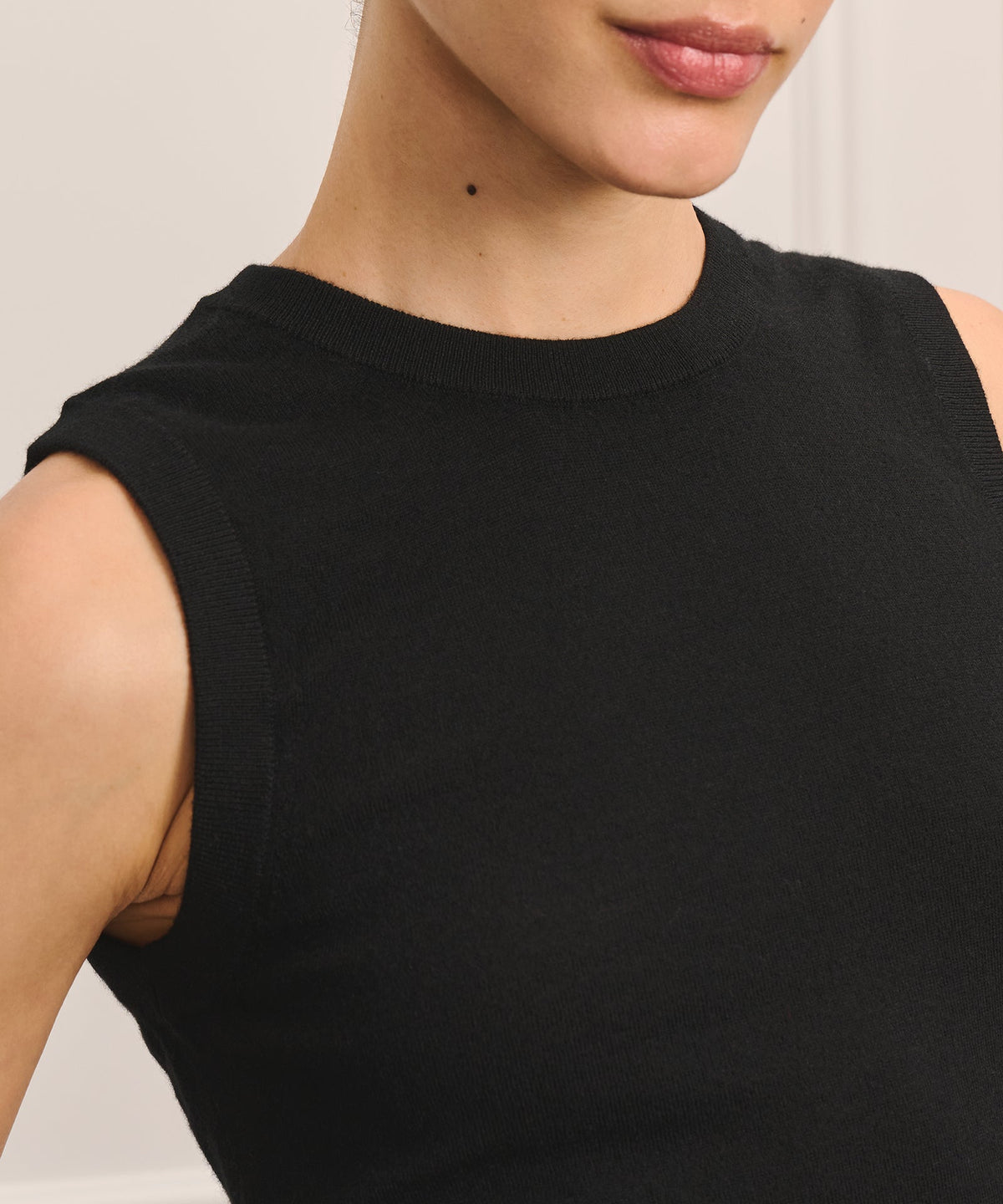 Super Fine Cashmere High Neck Tank