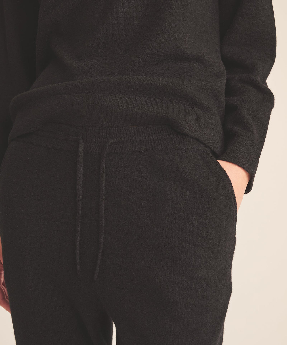 Signature Cashmere Jogger