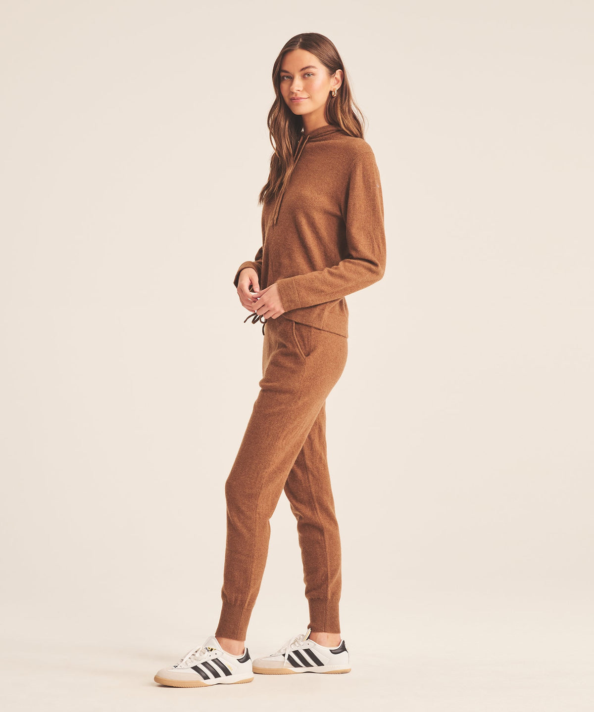 Signature Cashmere Jogger