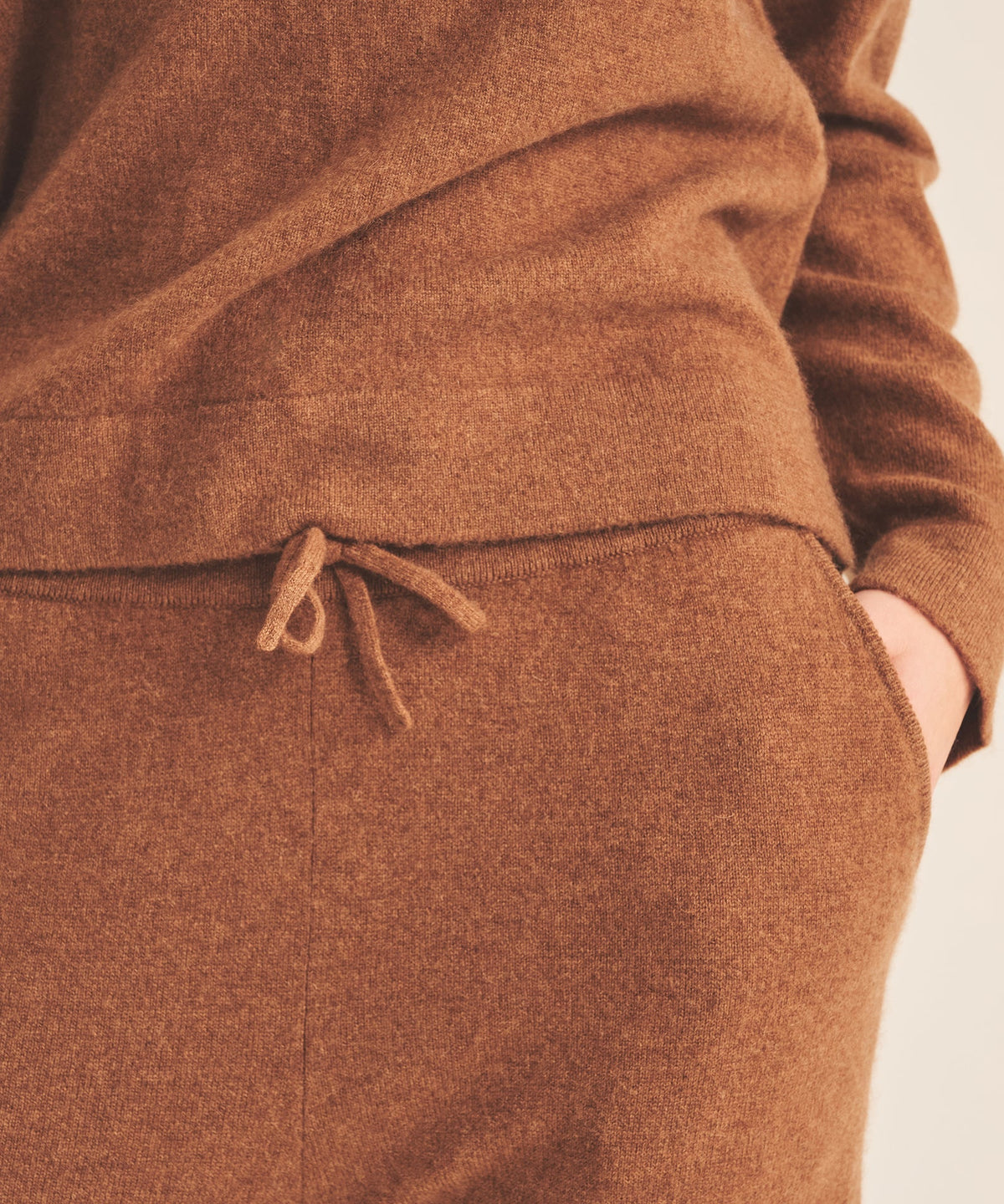 Signature Cashmere Jogger