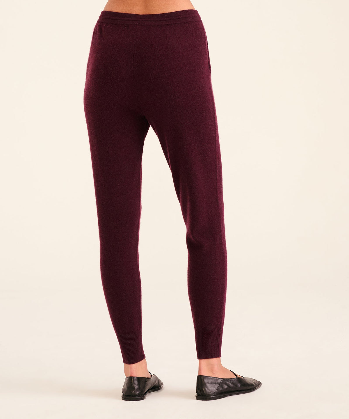 Signature Cashmere Jogger