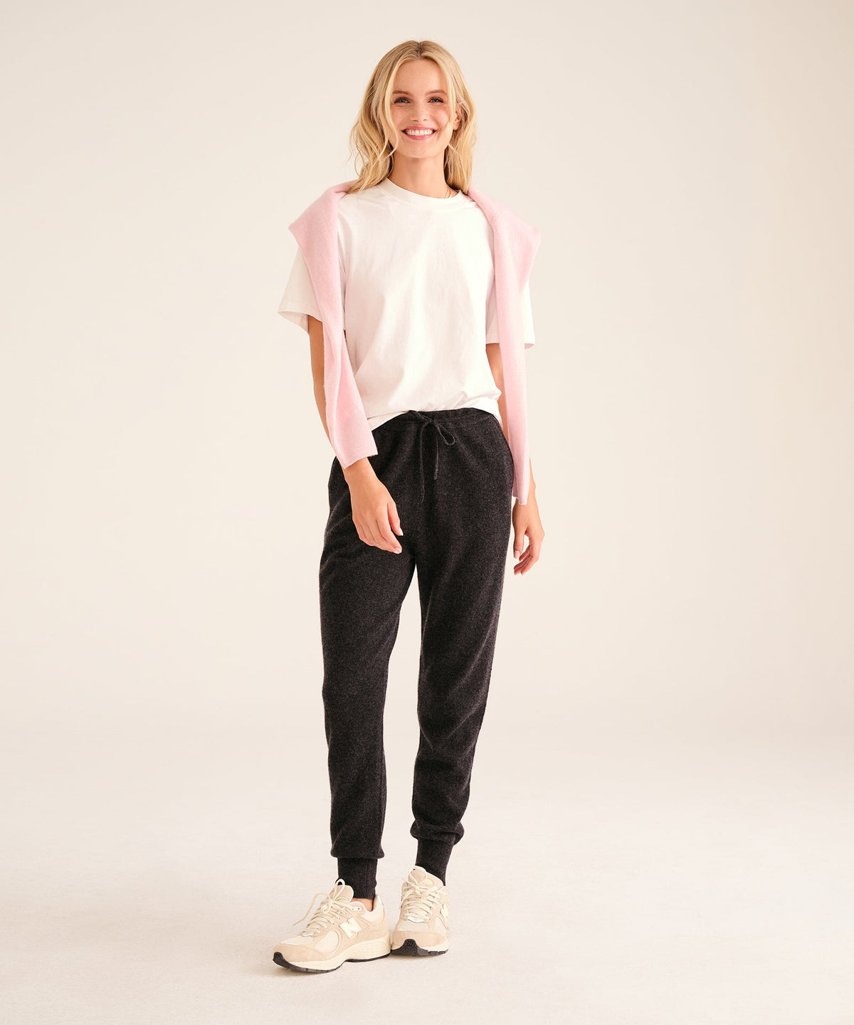 Signature Cashmere Jogger