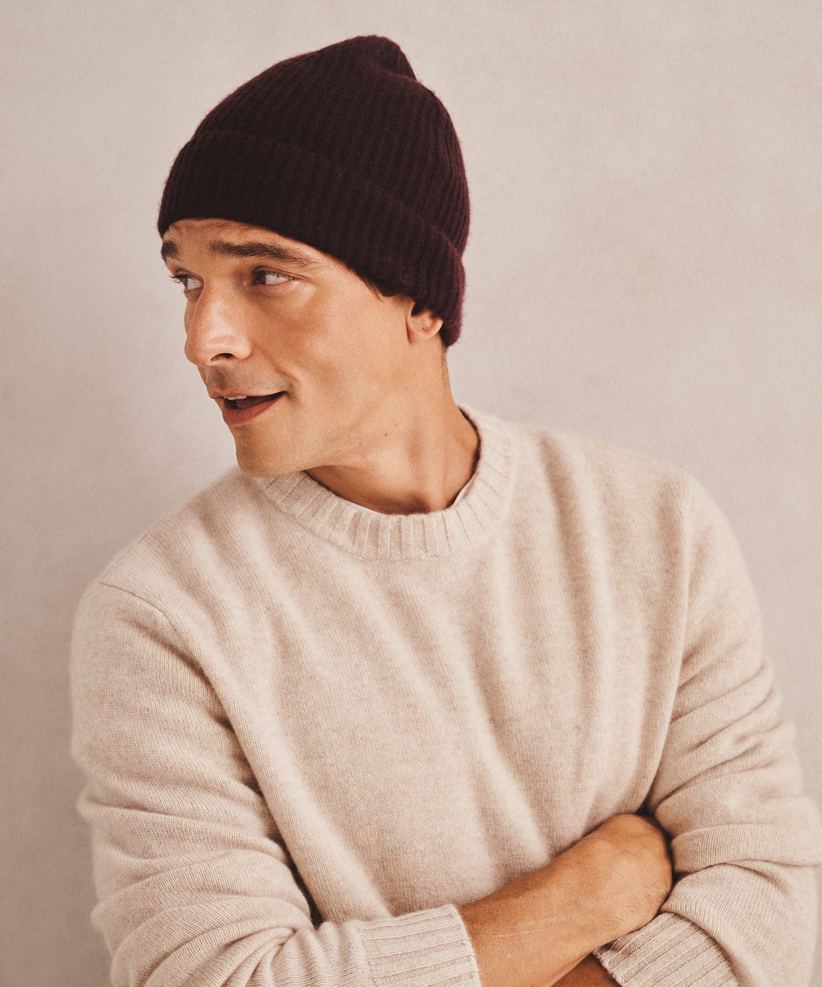 Signature Cashmere Ribbed Beanie